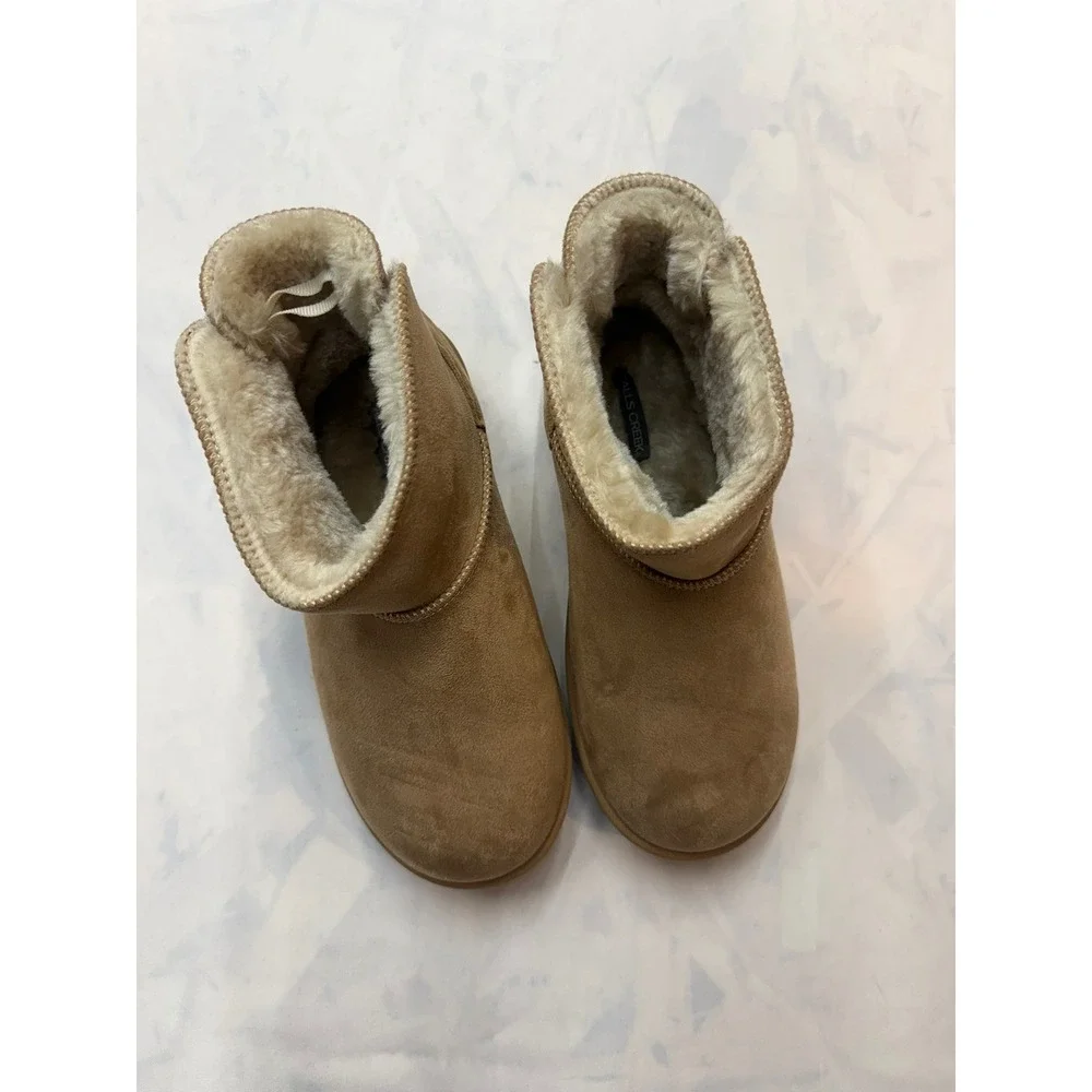 FALLS CREEK New $35 Womens 8 Light Brown Faux Suede Pull On Winter Boots #58